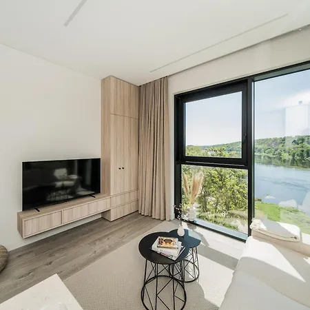 Kaunorama Riverside Suite Kaunas Buitenkant foto